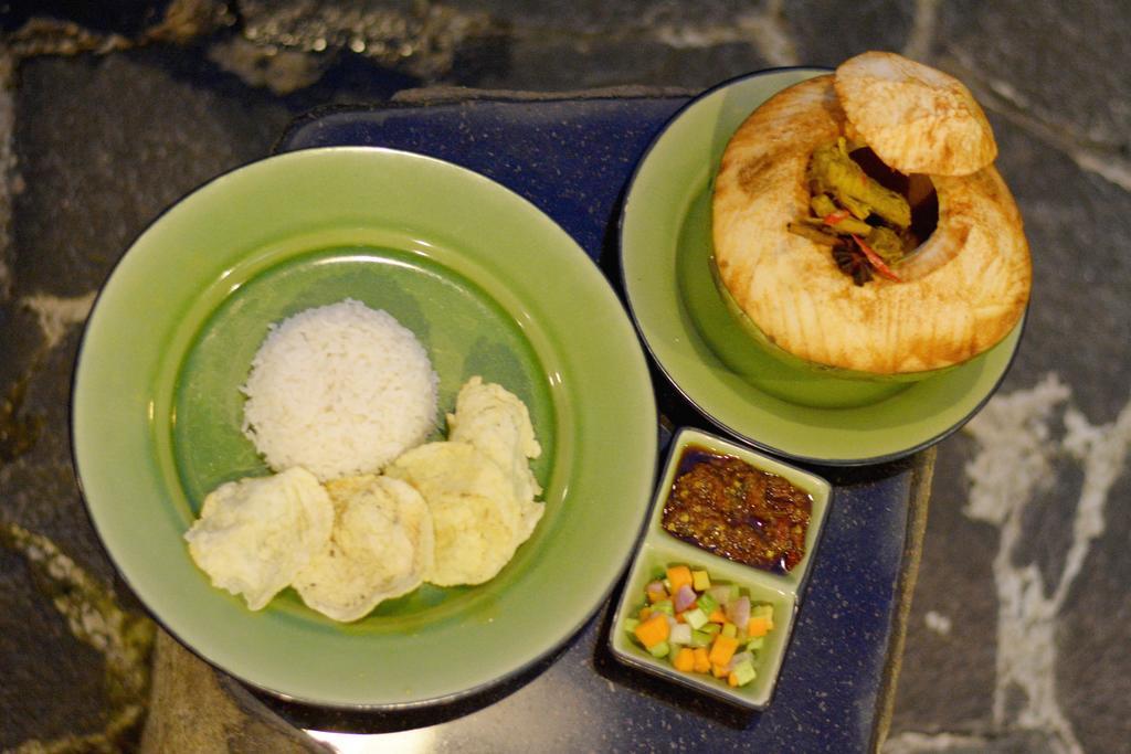 Banana Inn By Kagum Hotels Bandung Exterior foto