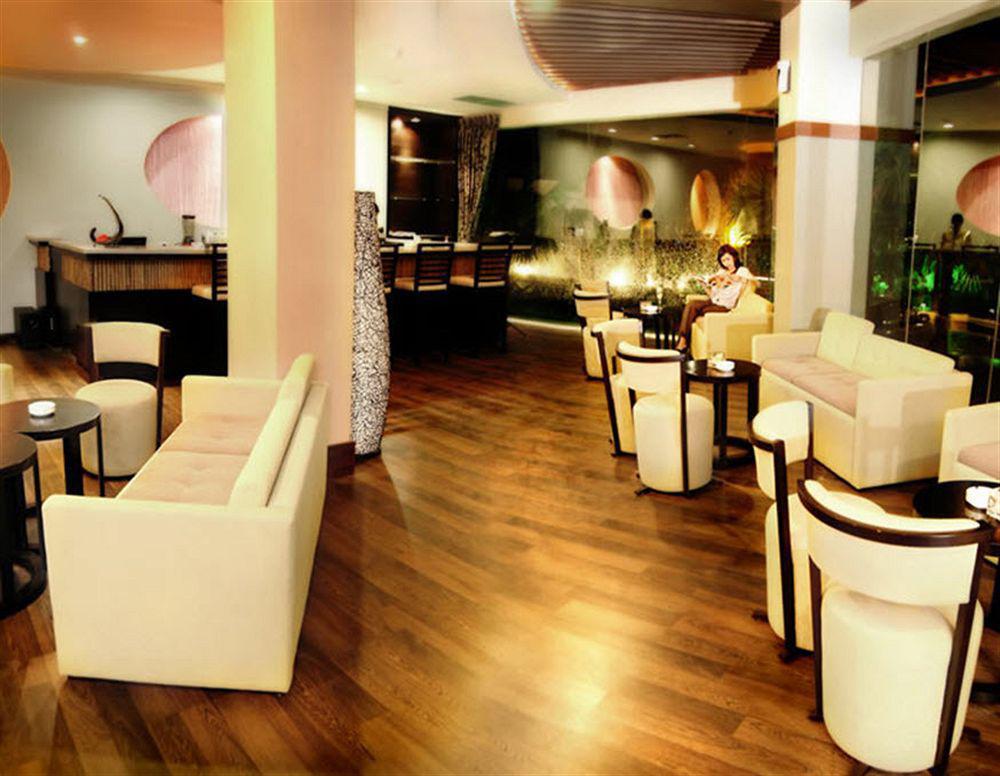 Banana Inn By Kagum Hotels Bandung Exterior foto