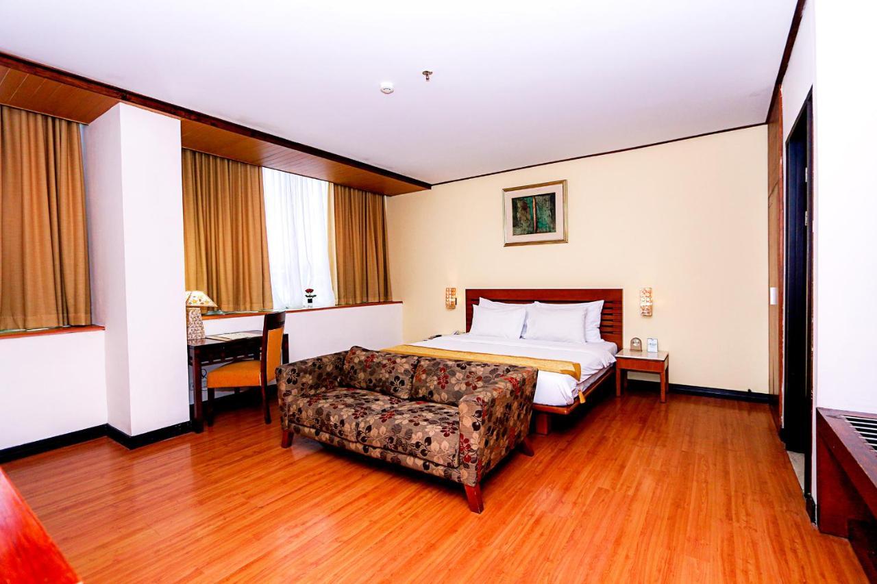Banana Inn By Kagum Hotels Bandung Exterior foto